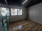 مكتب طابق اول بتشطيبات عالية المستوى للايجار في وادي صقرة، مساحة المكتب 180م