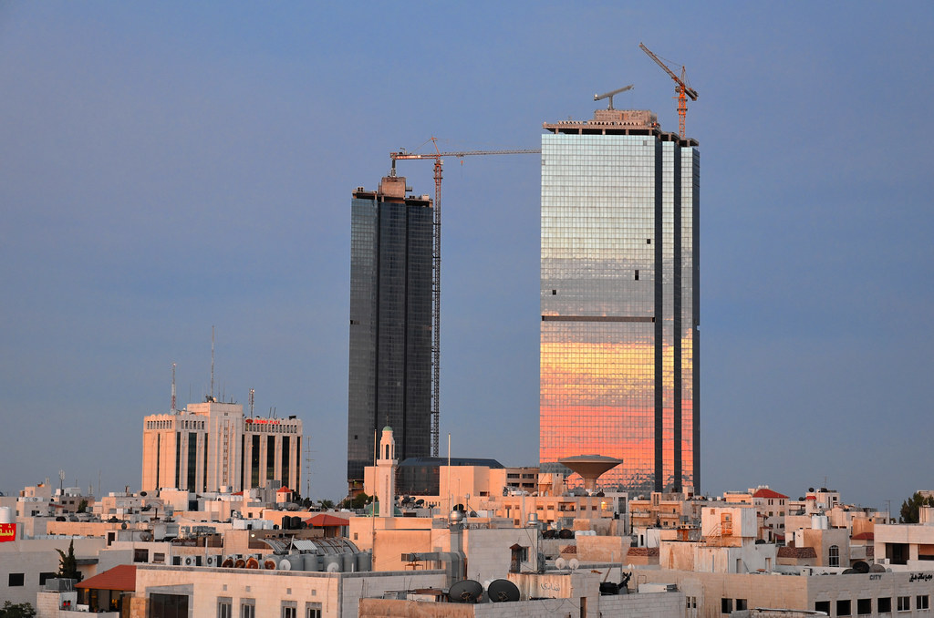 مشرةع بوابة الاردن ابراج السادس - هومز الاردن