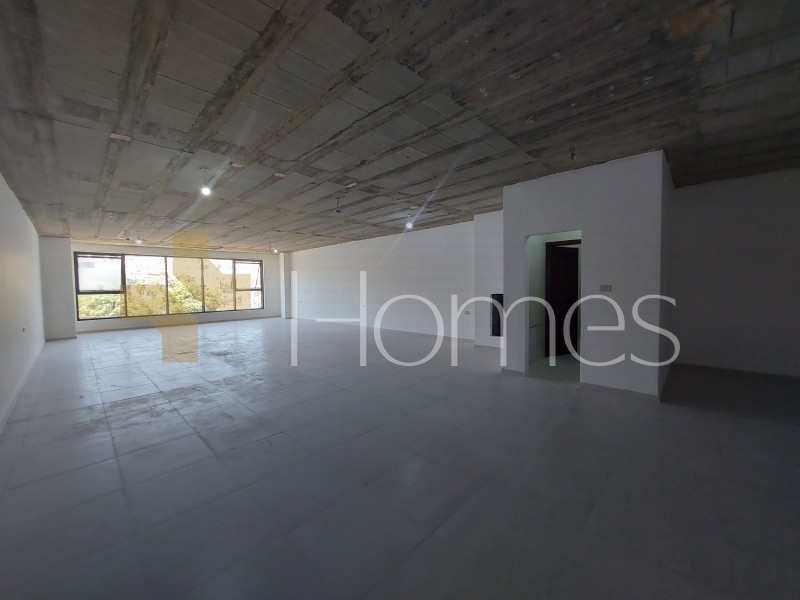 Front office for rent on a main and distinctive street with a glass view in Amman - Medical city Street, an area of 144 m