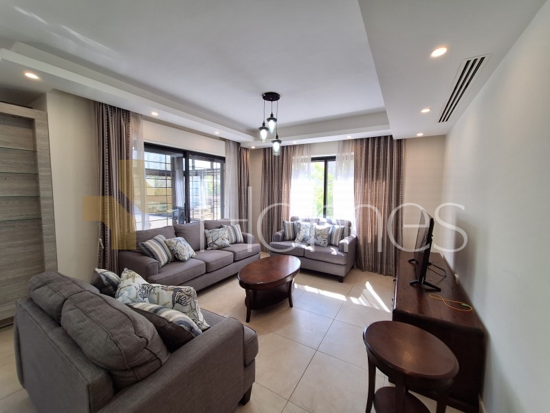 Ground floor with terrace for rent in Abdoun 110m