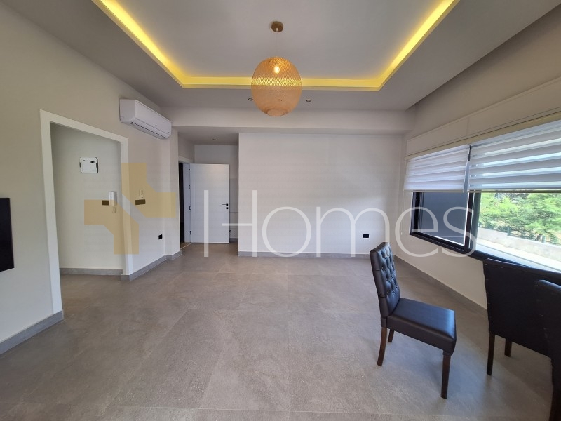 First floor for rent in Jabal Amman with a building area of 130m