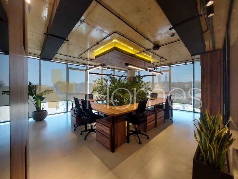 Furnished office for rent on Al Madinah Al Tebeieh street area of 115m
