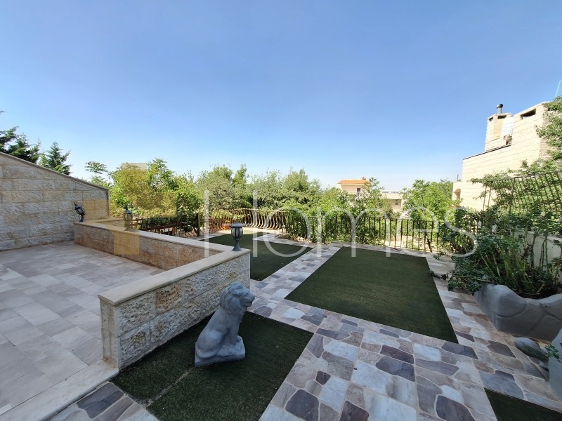 Duplex apartment with a garden for rent in Al Fuhais 400m