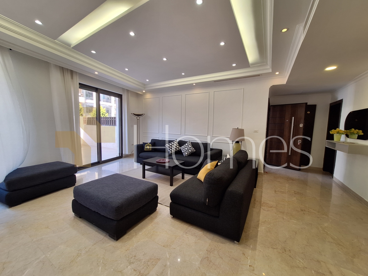 Ground floor apartment with a terrace for rent in Jabal Amman 195m