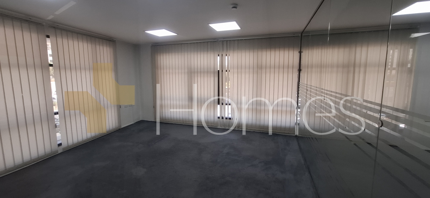 Full floor office for rent in Wadi Saqra, office area 486m
