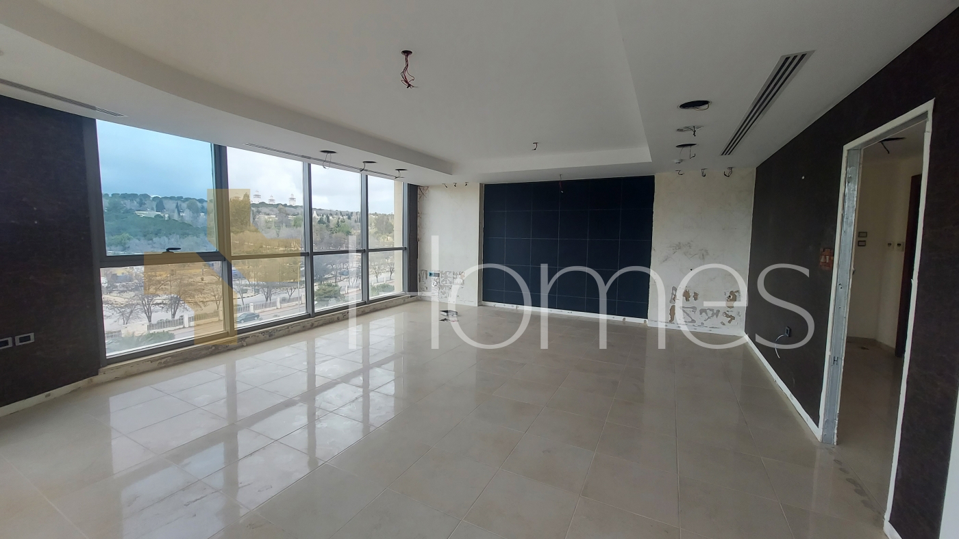 First floor office for rent in Al Madinah Al Tebeieh st , area 310m