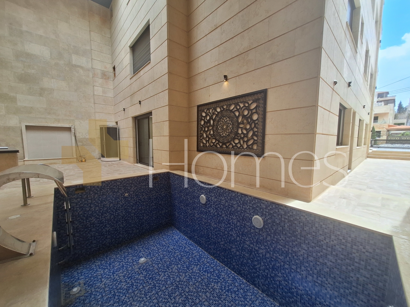 Duplex ground floor apartment with pool for rent in Dabouq 310m
