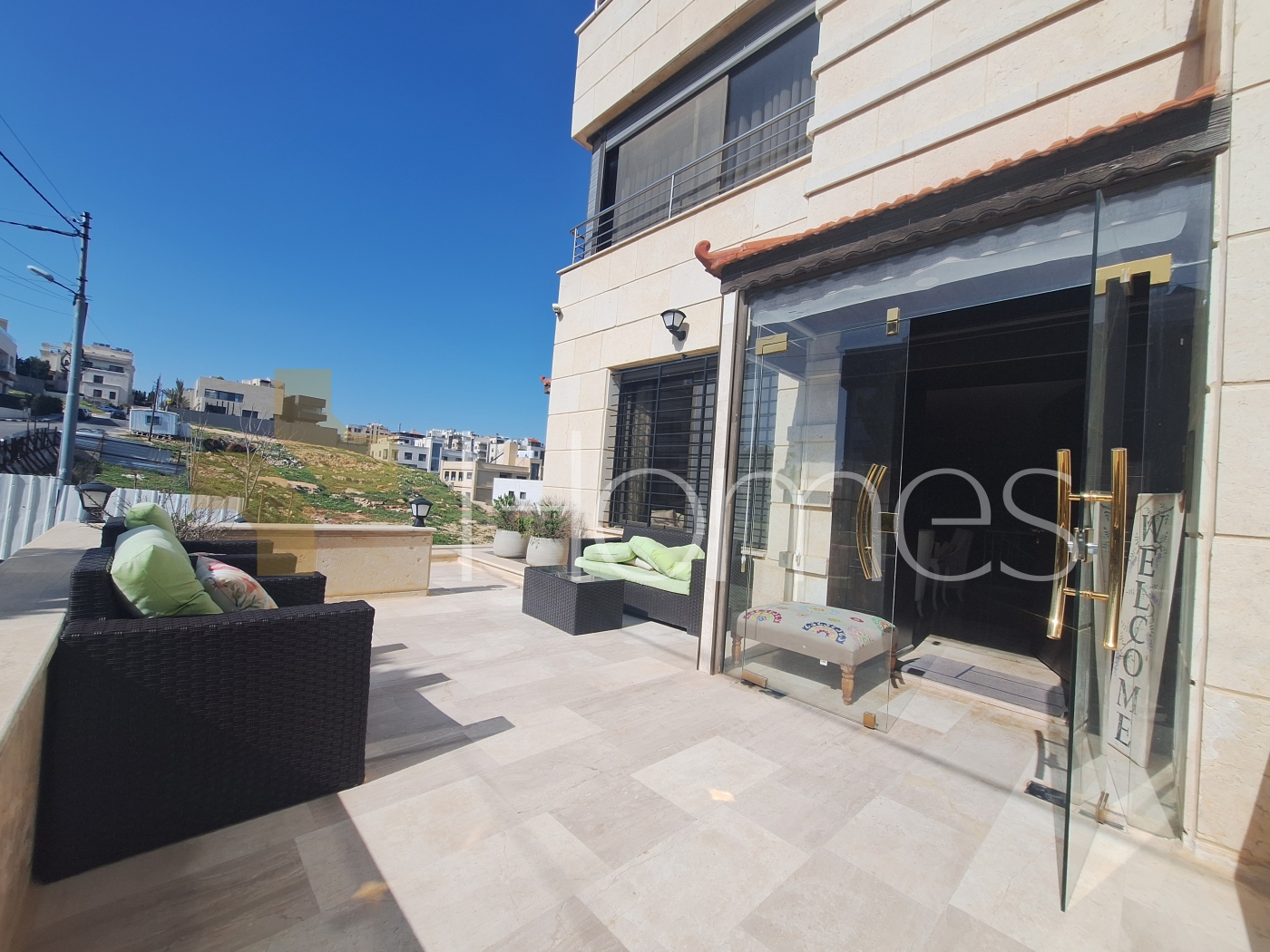 Duplex ground floor apartment with garden for rent in Khalda 255m