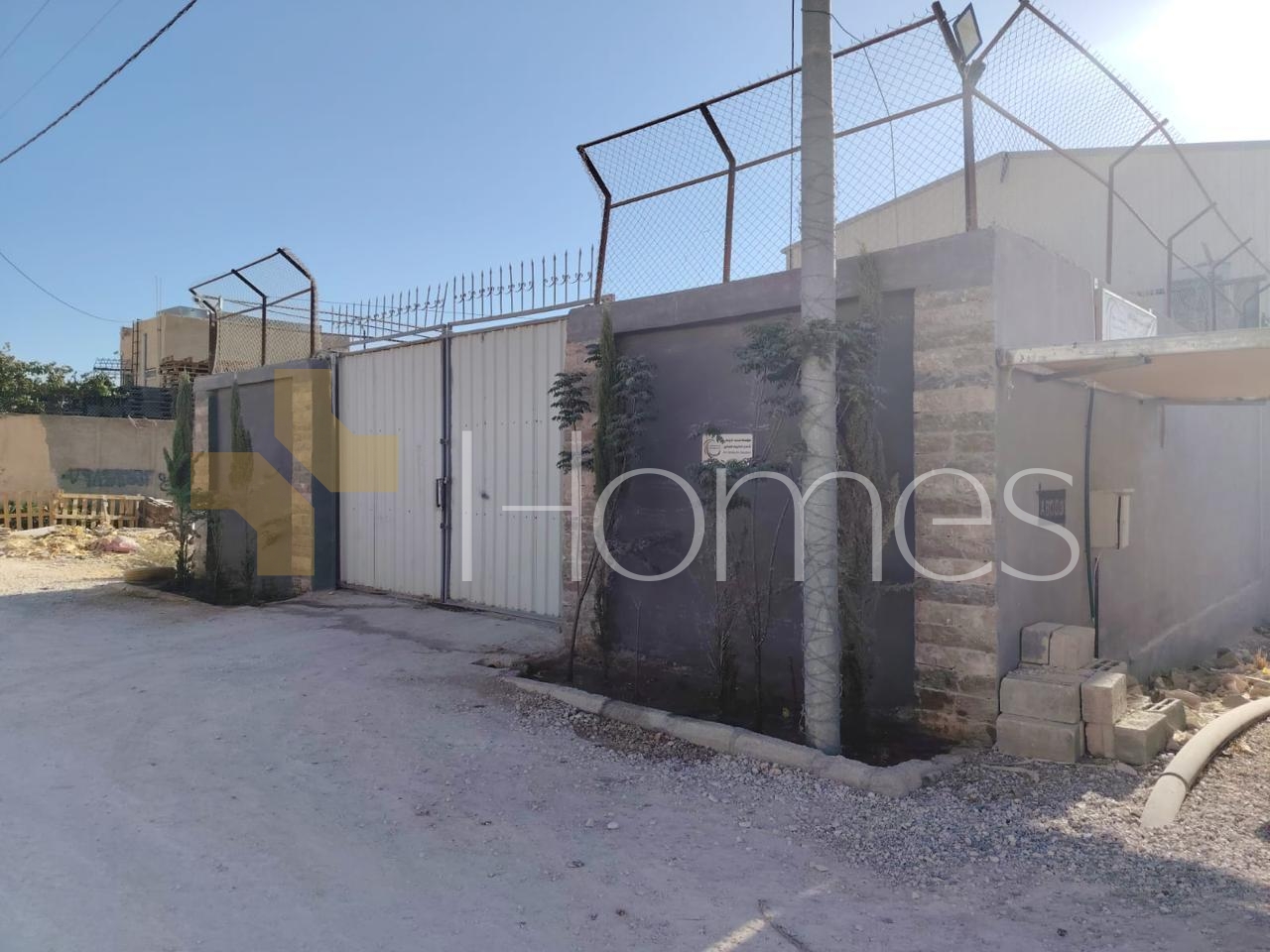 Warehouse (Hangar) in a prime location for rent in Sahab - 550 sqm
