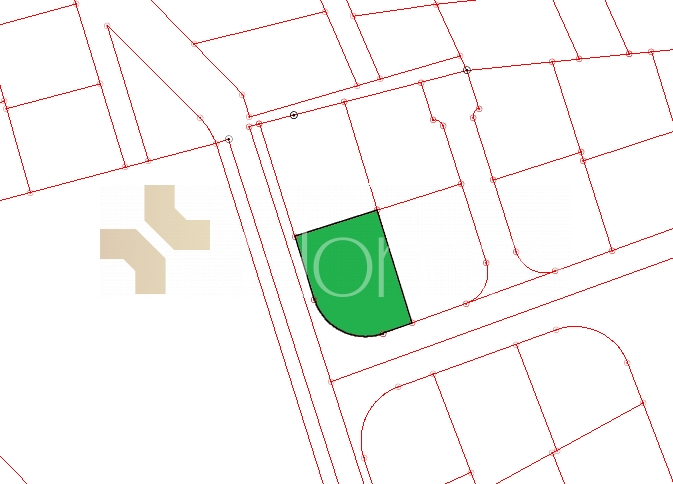 ارض سكنية  للبيع  تقع على شارعين في ابو سوس  بمساحة  620 م