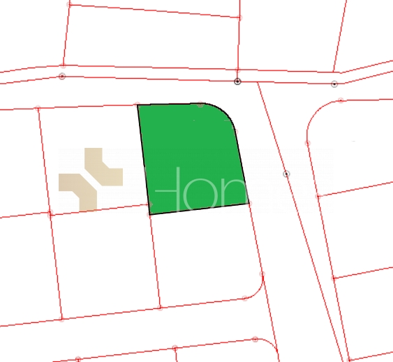 Residential land for sale in Hajjar Al Nabulsa on two streets with an area of 850 m