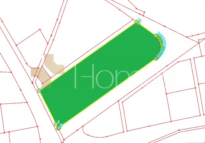Commercial land on three streets for sale in rabieh , area of 6,473m