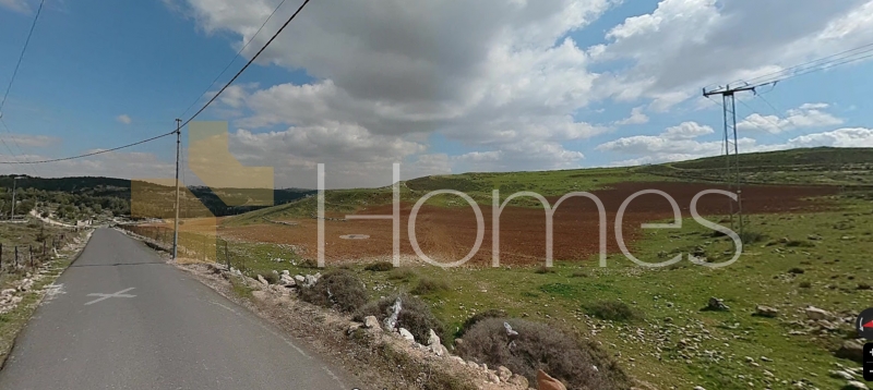Land on two streets with a level for sale in Airport road area 785m