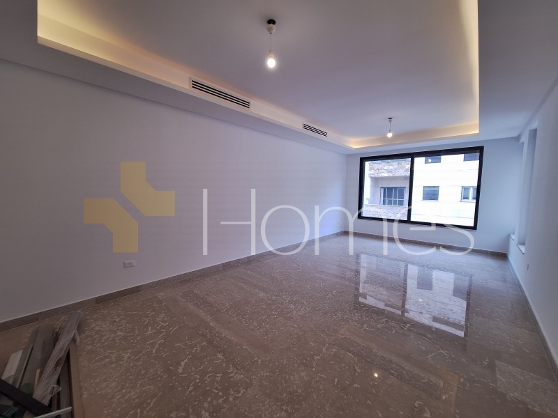 First floor apartment for sale in Dabouq 280m