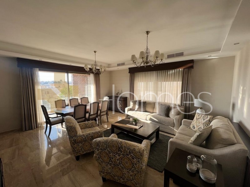 Second floor apartment for sale in Khalda 200m