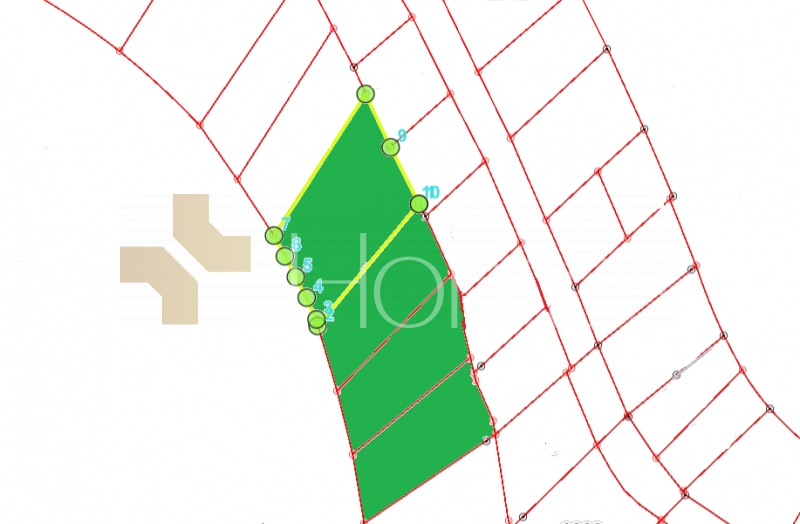 Normal commercial land for sale in Jabal Amman with an area of 2583m