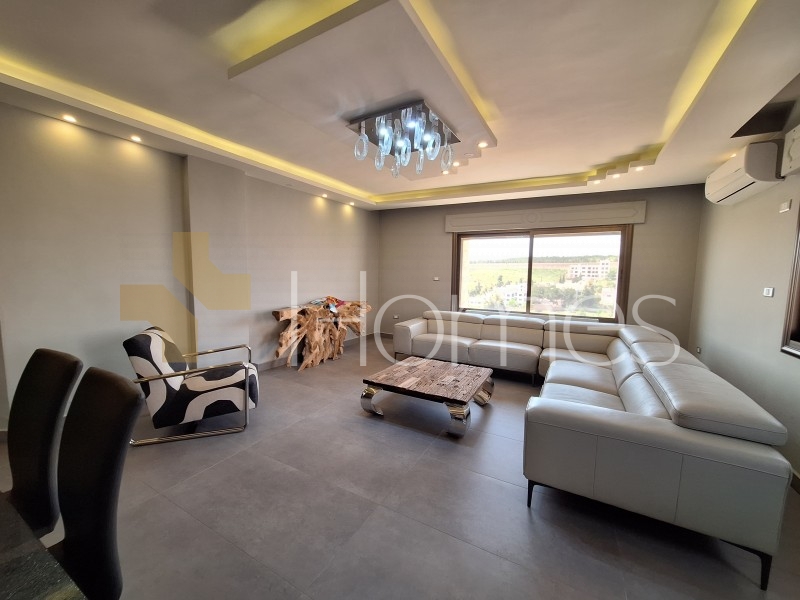 Apartment with terrace for sale in Dabouq an area of 240m