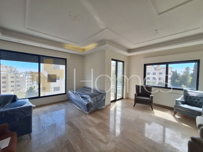 Second floor apartment for sale in Khalda with a building area 223m