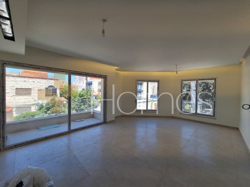First floor for sale in Abdoun 185m