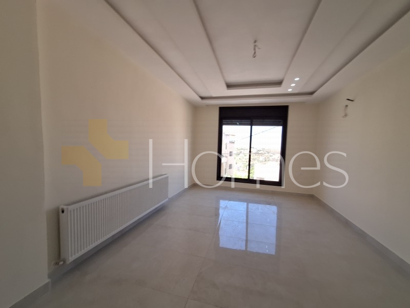 First floor apartment for sale in Al Fuhais 165m