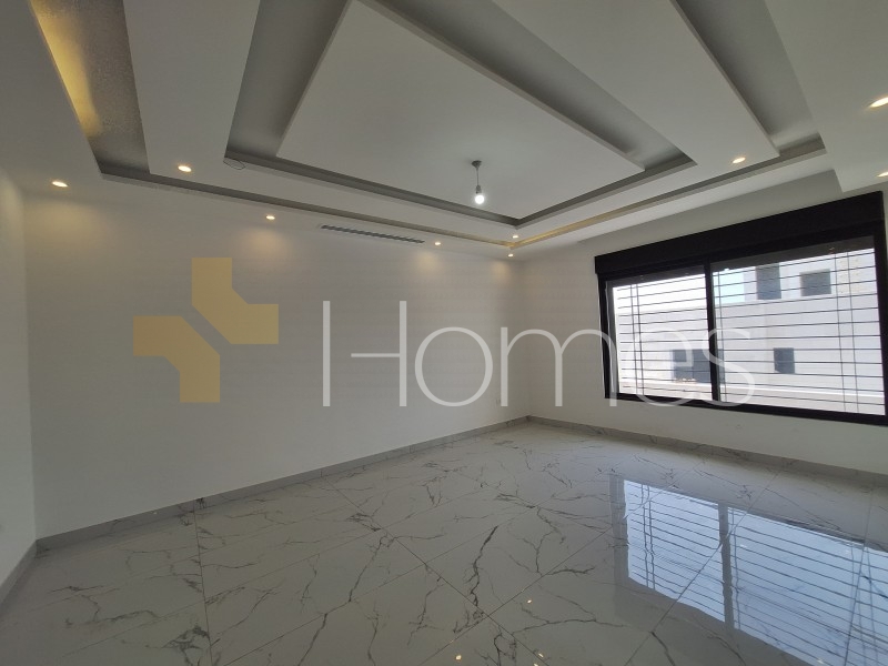 Flat first floor apartment for sale in Al Hummar 195m