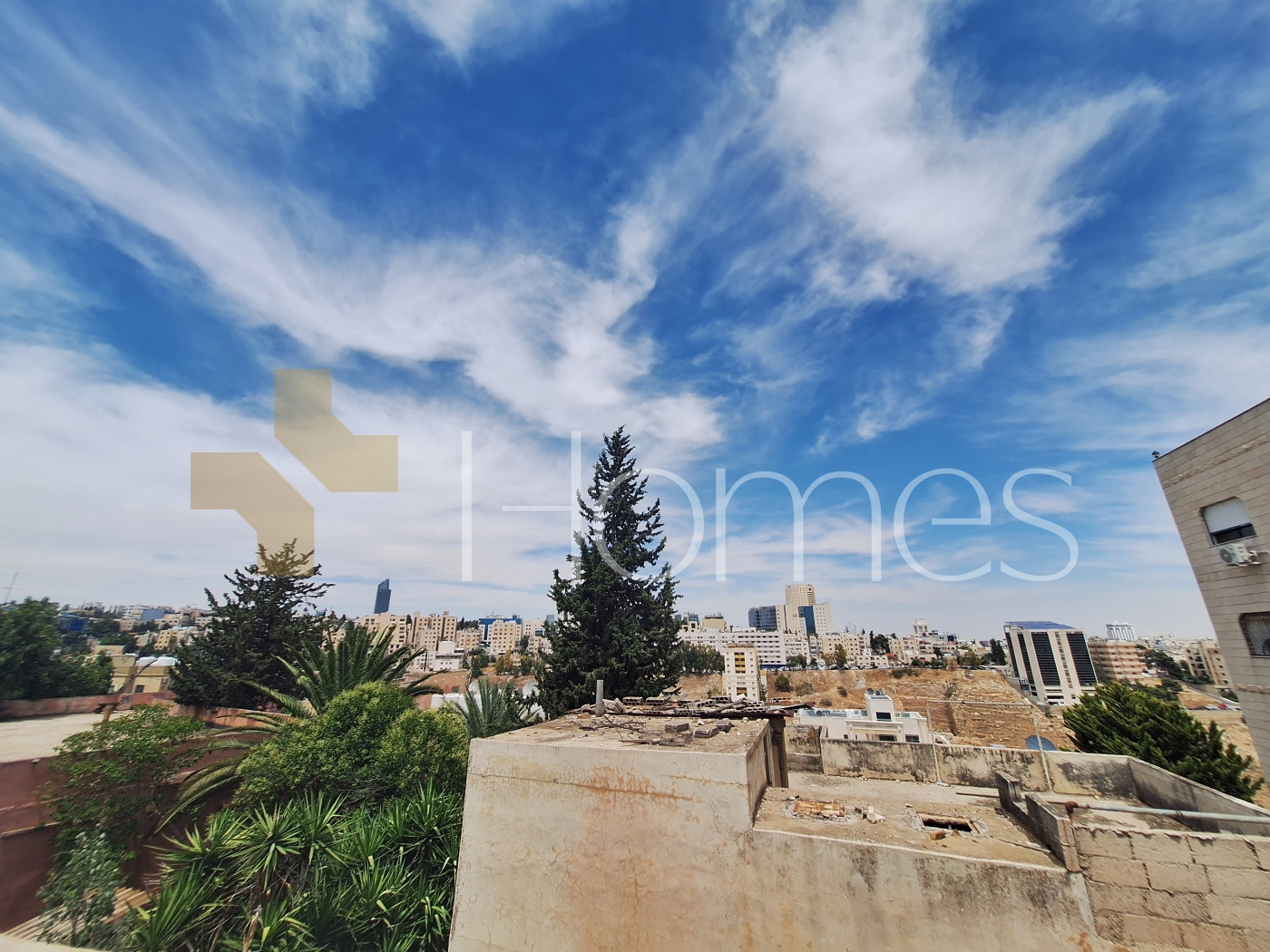 Land for sale in Abdoun for building housing with an area of 1070m
