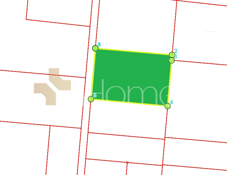 Land for sale with a wide facades on Airport Road, land area of 7606m