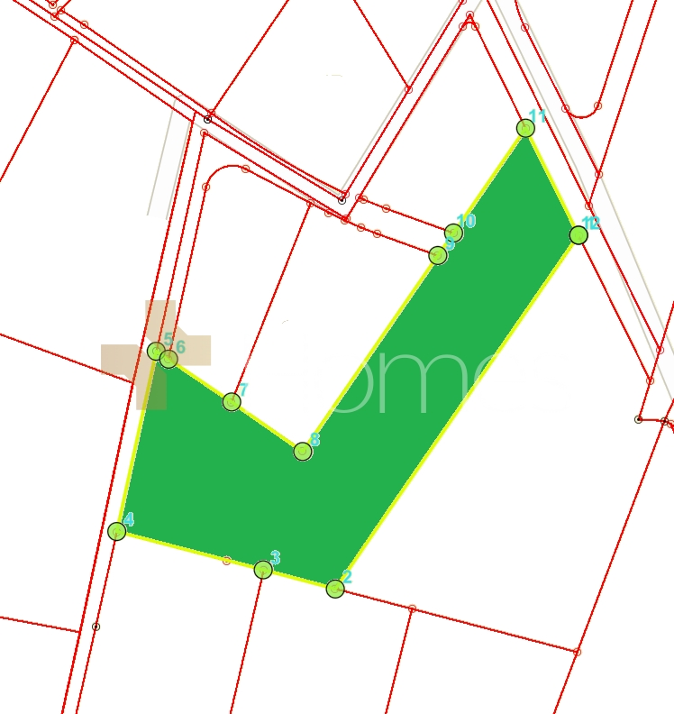 Land suitable for building farm for sale in Al-Miyah street, of 14600m