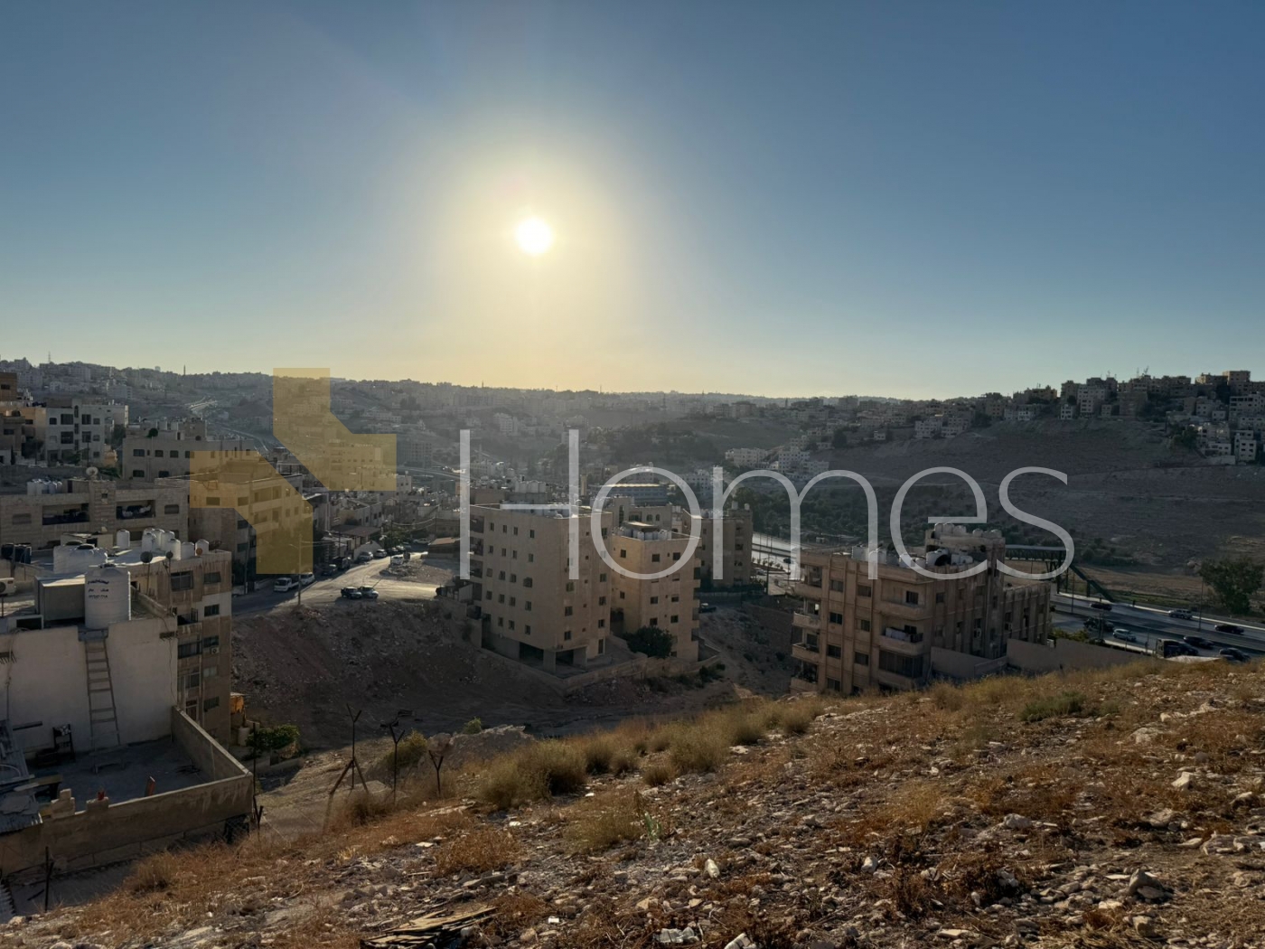 ارض للبيع في ماركا تصلح لبناء اسكان بمساحة ارض 336م