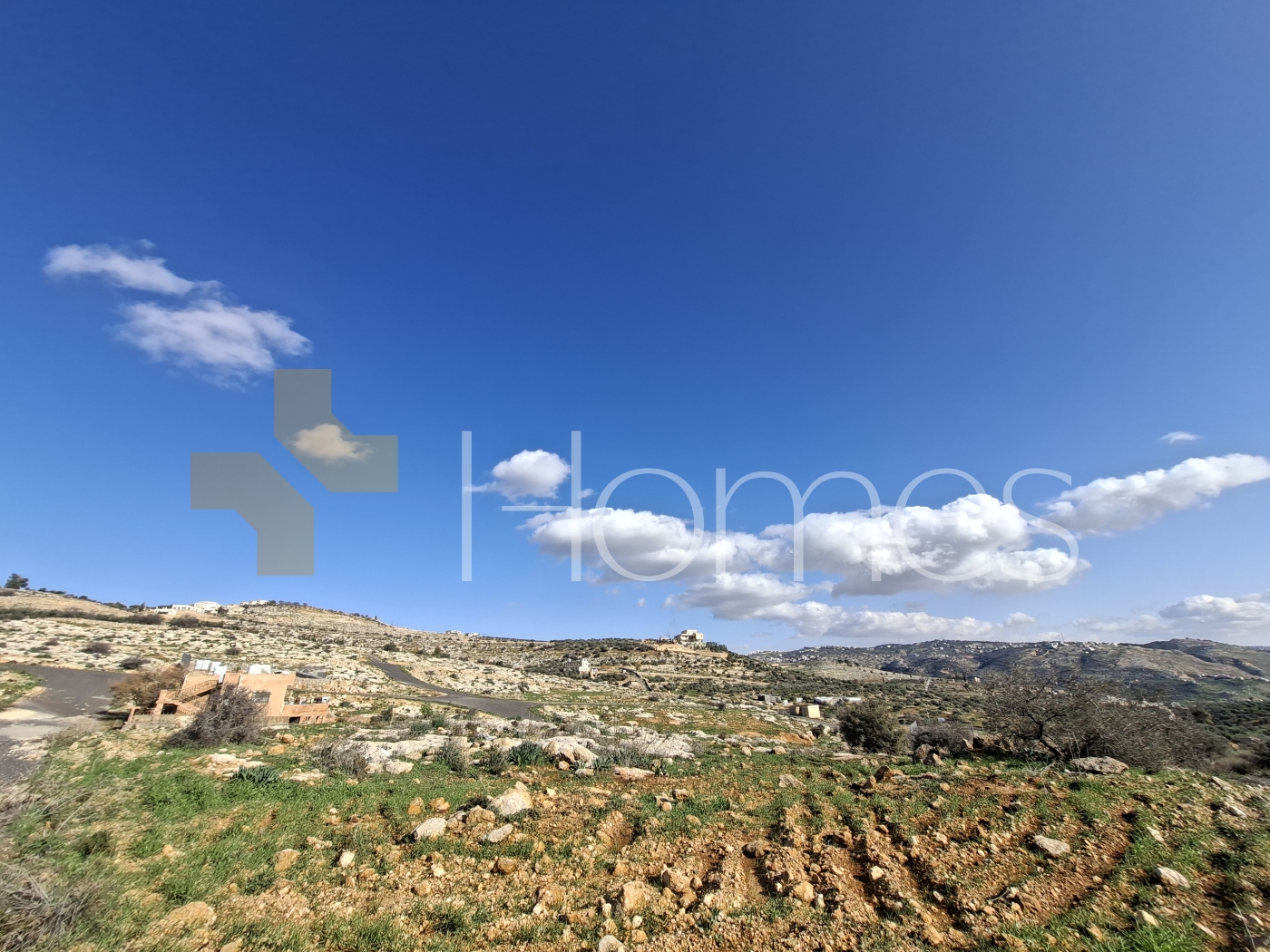 Land for sale in Al Bahhath suitable for building villa, area of 638m
