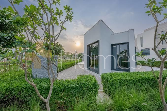 Semi standalone villa with pool for sale in Dabouq building area 920m