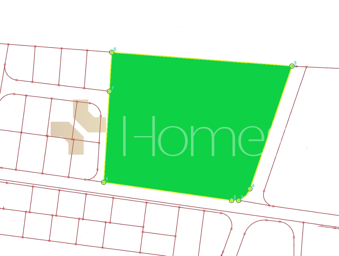 Land suitable for building farm for sale in southern Amman, of 15800m