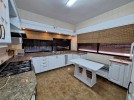 Flat apartment for rent in Abdullah Ghosheh 200m
