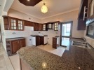 Third floor apartment for rent in 7th circle 165m