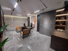 commercial showroom for rent on Mecc Street, of 146m