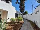 Standalone villa for rent in Abdoun, with a building area of 1500m