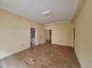 First floor apartment for rent in Umm Uthaina 196m
