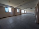 Front third floor office for rent in Um Uthaina, area of 160m