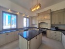 Villa with a swimming pool for rent in Abdoun building area of 500m