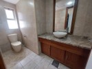 Office for rent in Al Medeenah Monawwara St, area of 250m