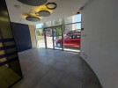 Office for rent in Al Medeenah Monawwara St, area of 250m