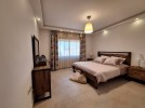 Third floor apartment for rent in Shmeisani 94m 