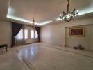  شقة ارضية طابقية مع حديقة للايجار في خلدا بمساحة بناء 460م
