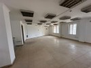 Commercial showroom Three-story in for rent Shmeisani, area of 300m
