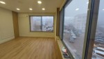 Second floor office in a strategic location for rent on Mecca Street