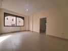 First floor apartment for rent in Dair Ghbar 182m