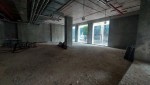  Commercial showroom with terrace for rent in Boulevard, area of 232m