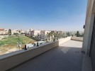 Roof with terrace for rent in Abdoun 250m