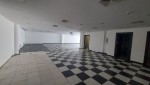 Showroom with a terrace in a very prime location for rent in Um Uthaina