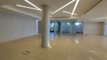 Flat office with a very high and distinctive for rent